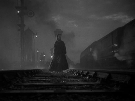 Vivian Leigh as Karenina (London Films, 1948)